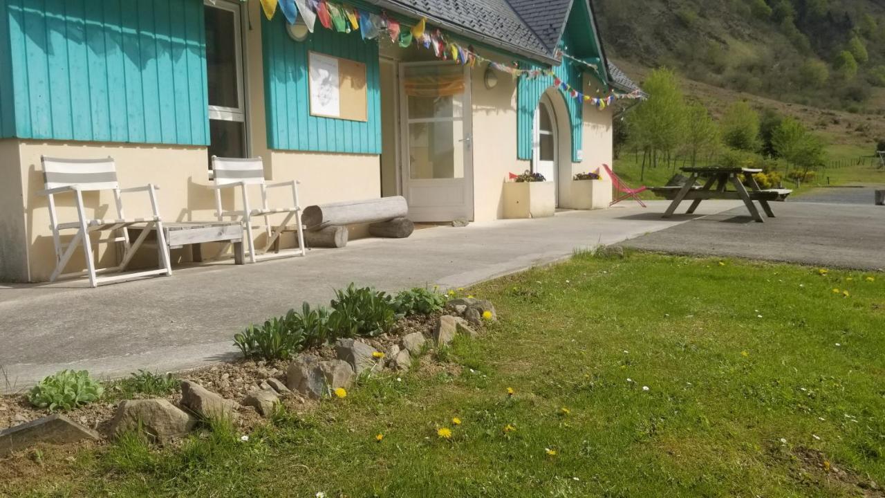 Gite De Montagne Du Plateau De Lhers- Accueil Randonneurs Accous Exterior foto