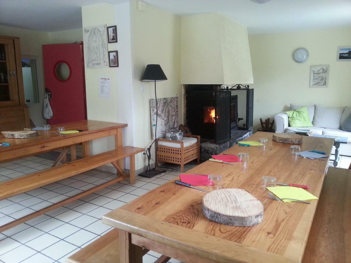 Gite De Montagne Du Plateau De Lhers- Accueil Randonneurs Accous Exterior foto